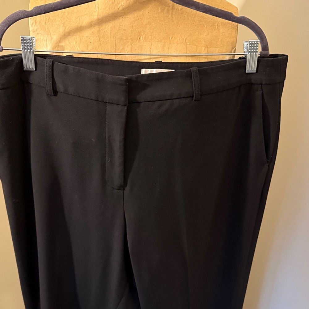 Classic Black Women's Trousers - Picture 6 of 8